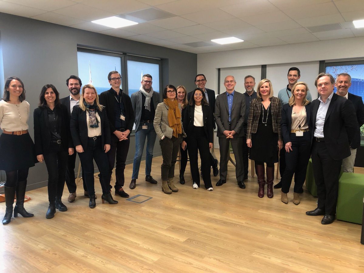 Une journée formidable à #Lille avec les équipes <a href="/orange/">Orange</a>: #innovation avec le lab #5G et soutien #startups, collaboration avec nos partenaires #réseaux, transformation en #boutique, #data et IA…
Un travail collectif pour offrir le meilleur à nos clients. Merci
<a href="/LudovicGuilcher/">Ludovic Guilcher</a>!