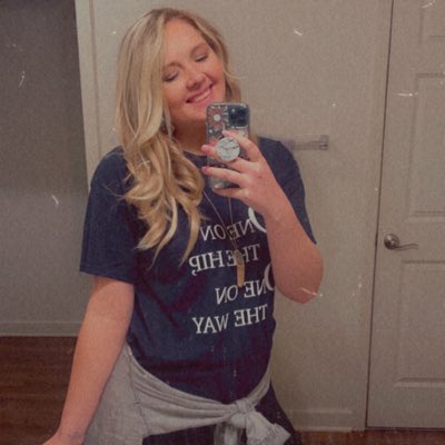 xodestinylee's tweet photo. #NewProfilePic https://t.co/Z2Fr9ErhoW