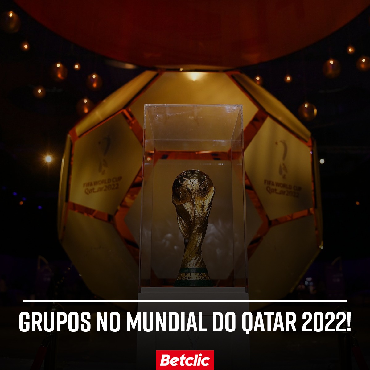 Grupo A:
- 🇶🇦
- 🇪🇨 
- 🇸🇳
- 🇳🇱

Grupo B:
- 🏴󠁧󠁢󠁥󠁮󠁧󠁿
- 🇮🇷 
- 🇺🇸
- 🏴󠁧󠁢󠁷󠁬󠁳󠁿 / 🏴󠁧󠁢󠁳󠁣󠁴󠁿 / 🇺🇦  

Grupo C:
- 🇦🇷
- 🇸🇦 
- 🇲🇽
- 🇵🇱

Grupo D:
- 🇫🇷
- 🇦🇺 / 🇦🇪 / 🇵🇪
- 🇩🇰
- 🇹🇳

Grupo E:
- 🇪🇸
- 🇨🇷 / 🇳🇿 
- 🇩🇪
- 🇯🇵

Grupo F:
- 🇧🇪
- 🇨🇦
- 🇲🇦
- 🇭🇷

Grupo G:
- 🇧🇷
- 🇷🇸
- 🇨🇭
- 🇨🇲

Grupo H:
- 🇵🇹
- 🇬🇭
- 🇺🇾
- 🇰🇷