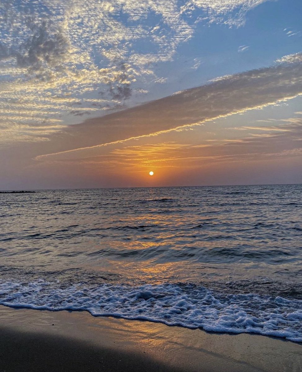 piitures's tweet photo. Ocean sunset 🌅 https://t.co/BHQ7oFLaId
