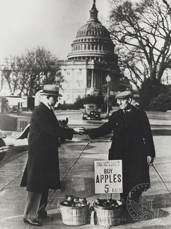 USHouseHistory's tweet photo. View the people of the House in photographs from the #HouseCollection. #CongressWeek https://t.co/5lng3NqjZ7 https://t.co/kCIJo7IZGH