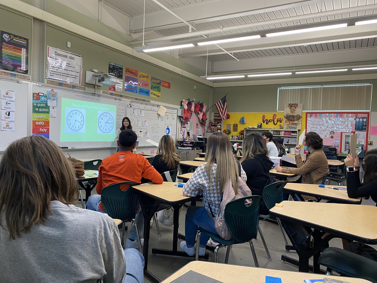Great job to Mr. Lopez and Teacher Academy students! Awesome lesson today and from our Hoover students!!! @mecum_kim <a href="/BobNelson_FUSD/">Bob Nelson</a> <a href="/CiplFresno/">CIPL Fresno Unified</a> <a href="/teresa_myoung/">Teresa Morales Young</a>
