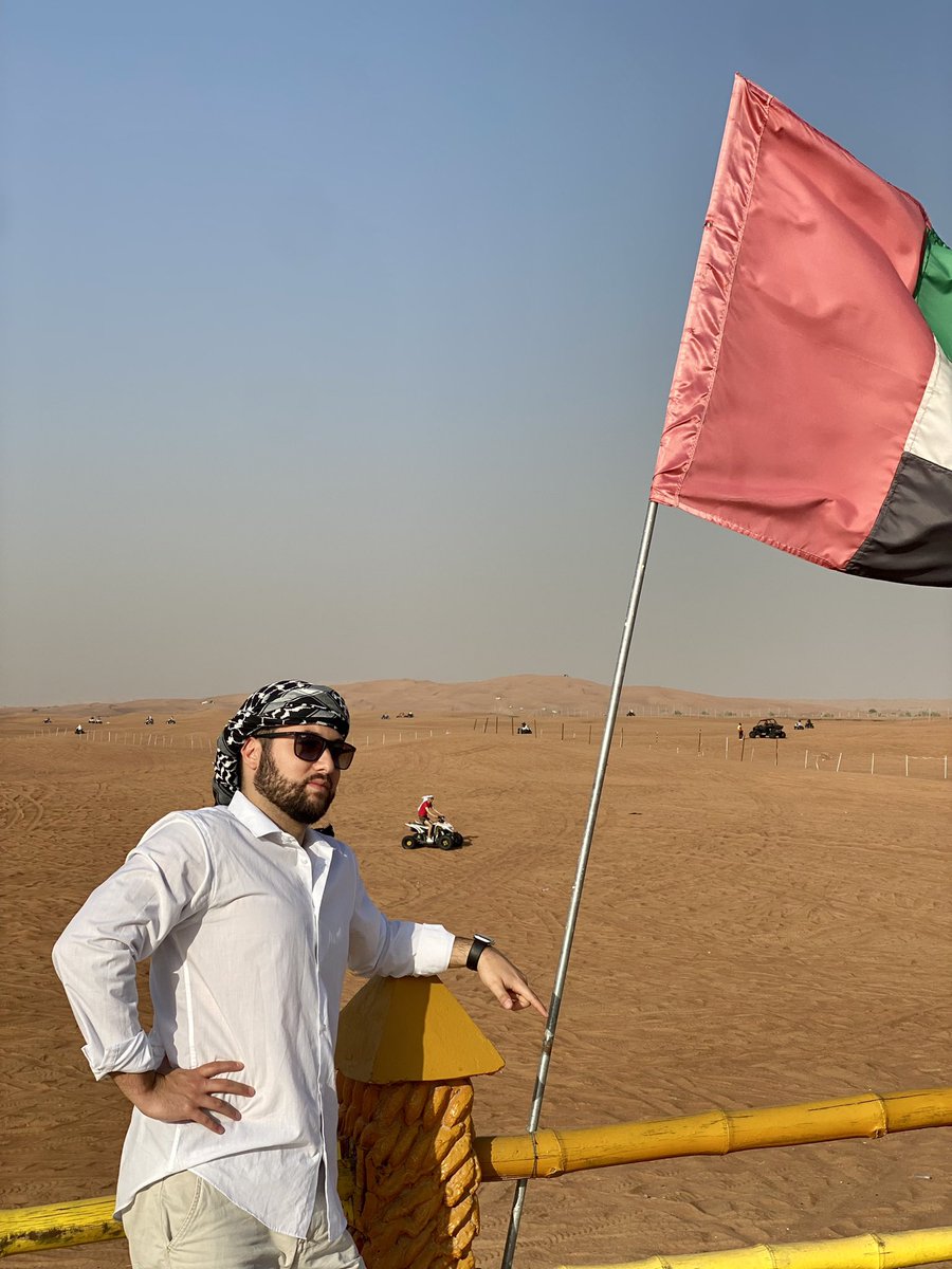 felp_nunes's tweet photo. O deserto sempre me atraiu e está nele sempre me causa uma sensação muito boa 🙏🏻🏜✨
The desert has always attracted me and is in it always makes me feel very good 🙏🏻🏜✨
#desert #niceexperience #blessed #thanksgod https://t.co/6ZETaEXXXT