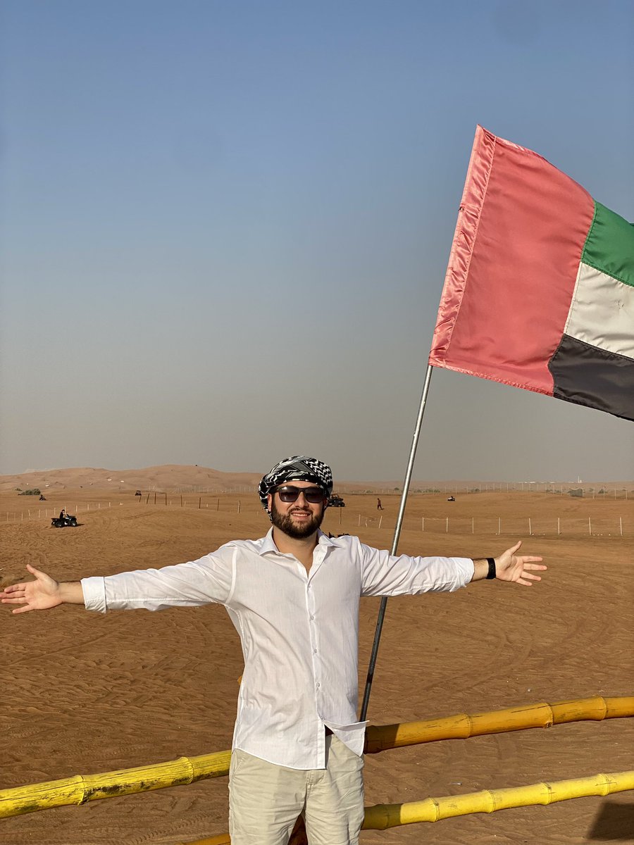 felp_nunes's tweet photo. O deserto sempre me atraiu e está nele sempre me causa uma sensação muito boa 🙏🏻🏜✨
The desert has always attracted me and is in it always makes me feel very good 🙏🏻🏜✨
#desert #niceexperience #blessed #thanksgod https://t.co/6ZETaEXXXT