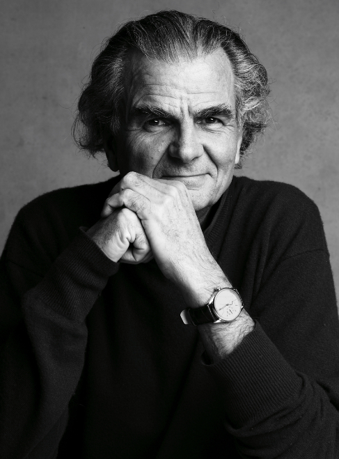 RevistaAlaModa's tweet photo. Patrick Demarchelier, uno de los fotógrafos más importantes en el mundo de la realeza, el estilo de vida y moda falleció el pasado jueves. Se desconocen las causas.
Paz a su alma y familia.
#AlaModa #ViveAlaModa #PatrickDemarchelier #Fotografia #Vogue #CondeNast #Glamour https://t.co/X1AtP8p43c