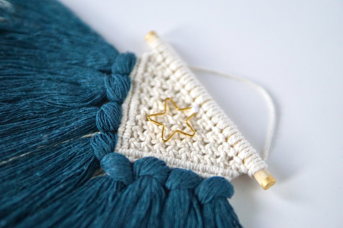wood_spell's tweet photo. ✨ “Go where the stars take you” ✨
I can not wait to go camping and chase stars on summer nights.😌🏕
https://t.co/HqJeAqWhfd
#thewoodspell #macrame #wallhanging #smallbusinessuk #shoplocaluk #handmade #knots #interiordesigninspo #edinburghbloggers #wallart #bohostyle #etsyuk https://t.co/dpJ0dYX1BB