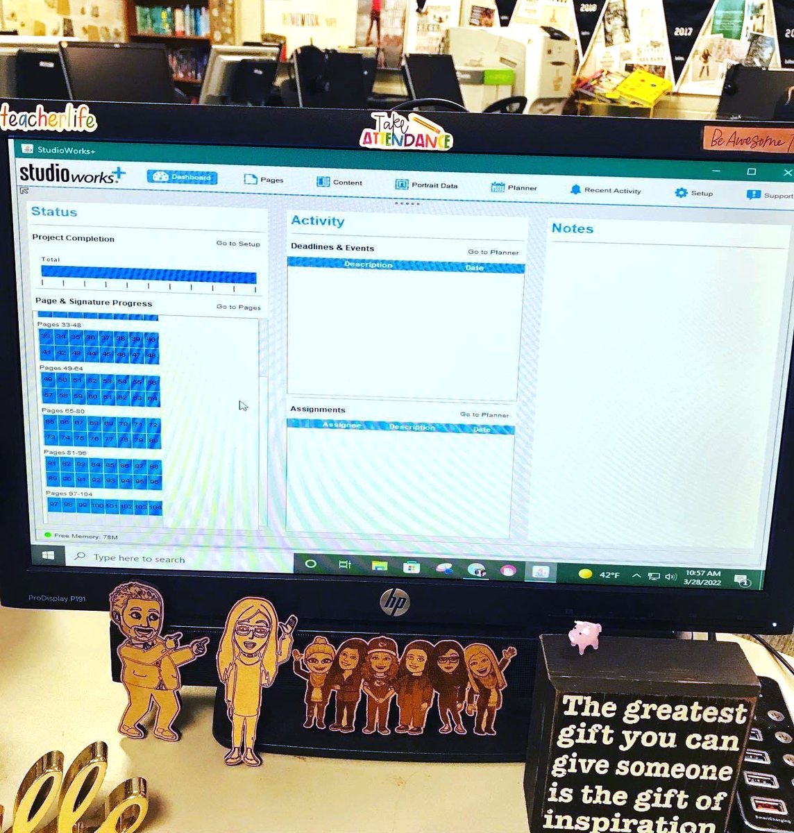 BalfourYB's tweet photo. All blue pages + fireworks = DONE.
Congratulations to the Santa Fe Trail MS yearbook staff!
📸 Melissa Erker
#balfour #yearbook #balfouryearbooks #yearbookDONE #finallyfinished #finaldeadline #adviserlife #yerd https://t.co/2v4CvXznxP