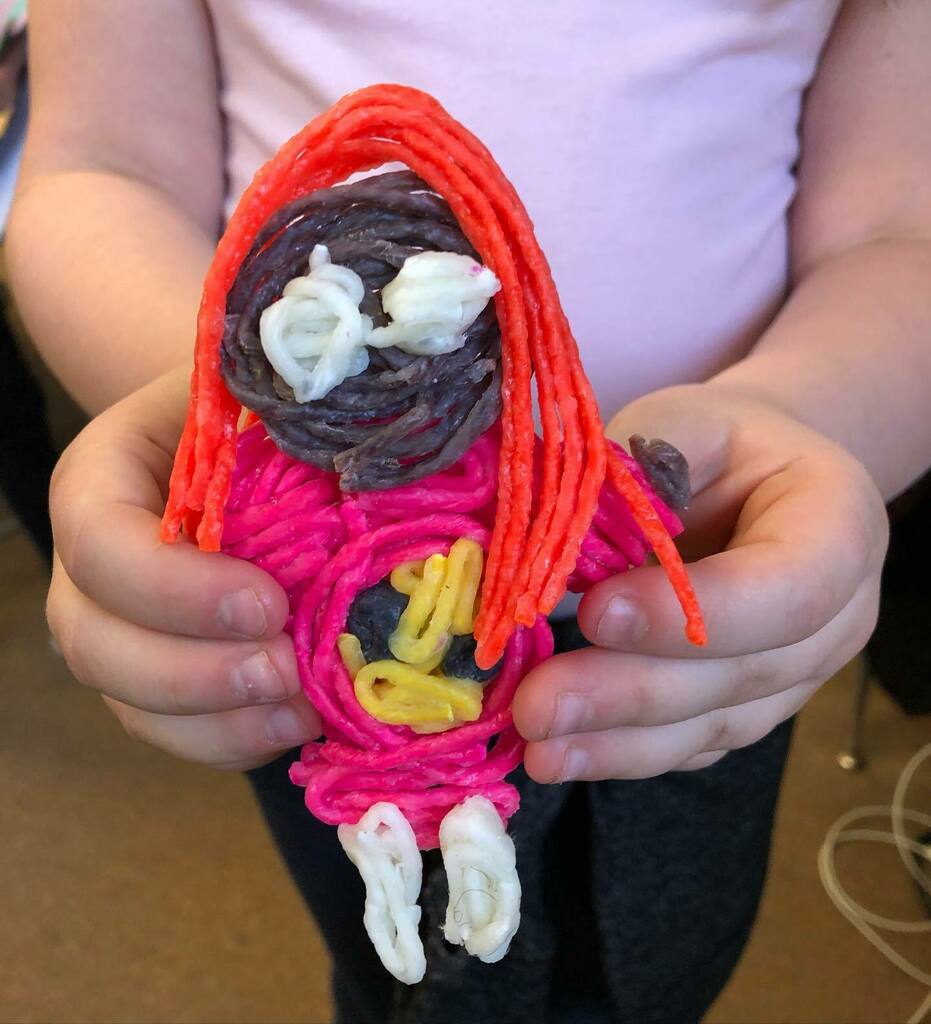 ConantArt's tweet photo. Some of my second graders have been exploring the temporary sculpture center which includes @mywikkistix. Love these portrait a student made that started out as a tiny tshirt. https://t.co/1DEmHD2jE3 https://t.co/sk9llVUhVX