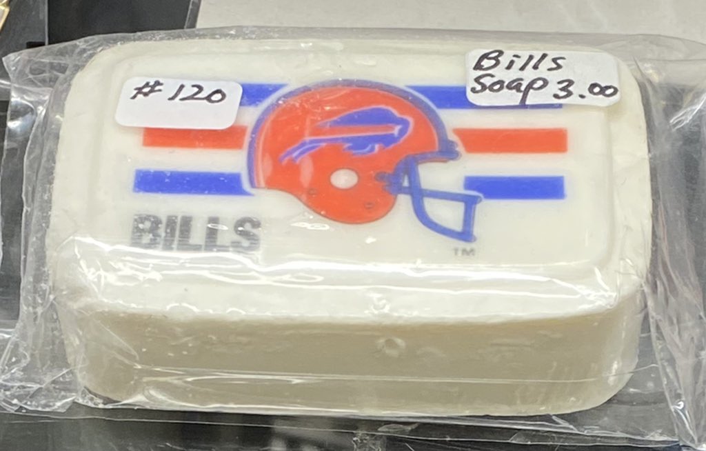 SportyGman10's tweet photo. Do I buy it? 🤣 https://t.co/rXO6yxyVUD