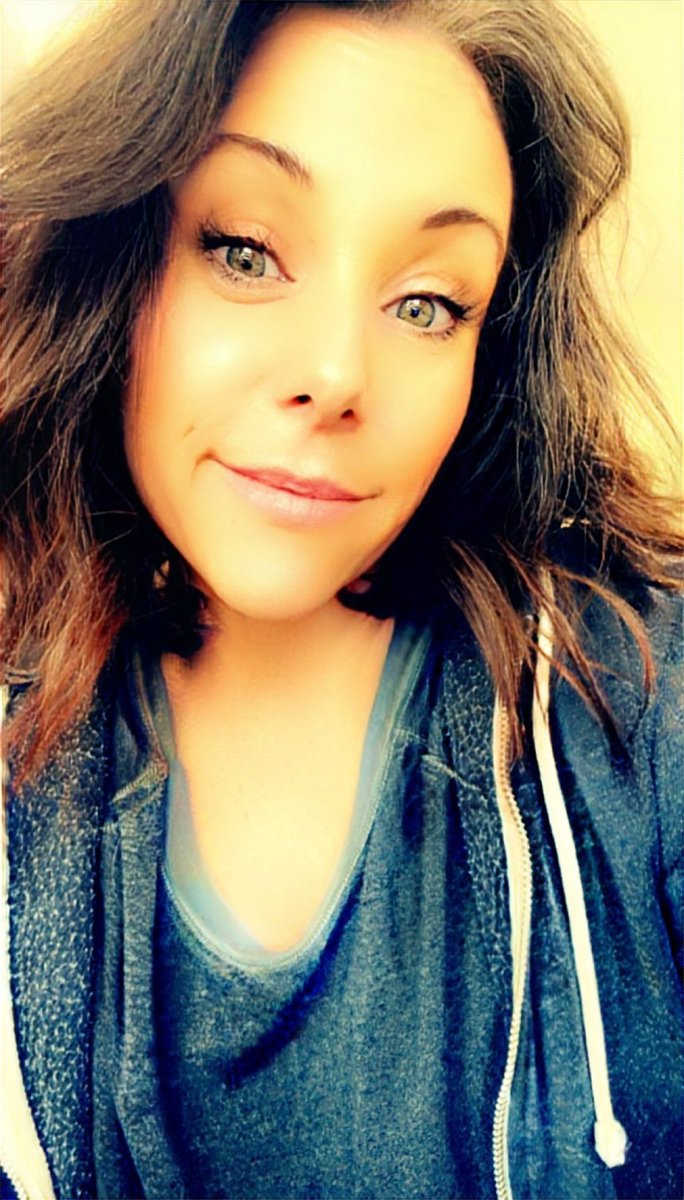 Fuck it all, Love Molly 💋 tweet media