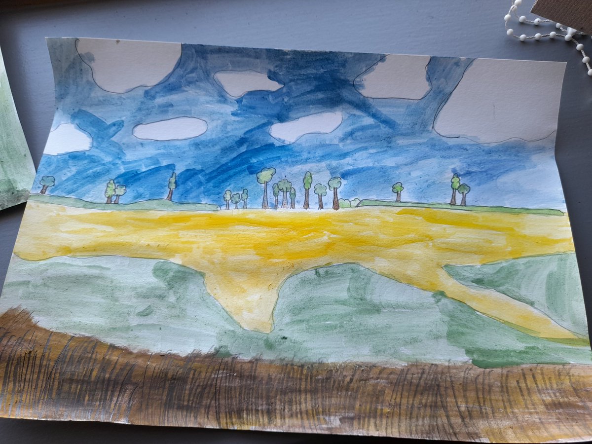 AcademyWalton's tweet photo. Great work in year 5 today,  using watercolours to paint a landscape in the style of David Hockney, well done Pickles class 🎨🖼👨‍🎨👩‍🎨
@WatertonTrust 
@WkfdOfficial 
#art
#WPAArt https://t.co/0s7PsfEFS1