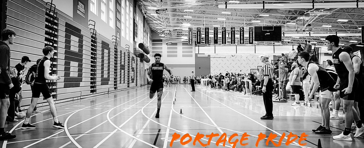 Happy Fantastic Friday! Check out this amazing photo taken last Saturday @bdtfxc Golden Gloves meet. This was our 🏅 performance in the men's 4x200. 

📸 @3jkiks 

#itisagreatdaytobeawarrior 
#wewereborntoshine