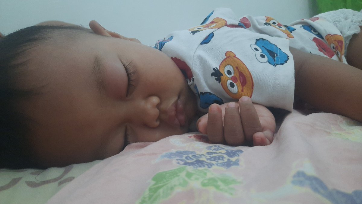 RubiaSari's tweet photo. arka syg https://t.co/laGXSWTATF