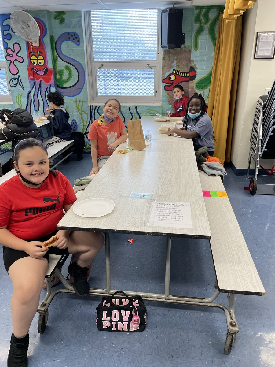 Mrs. Olsen tweet media