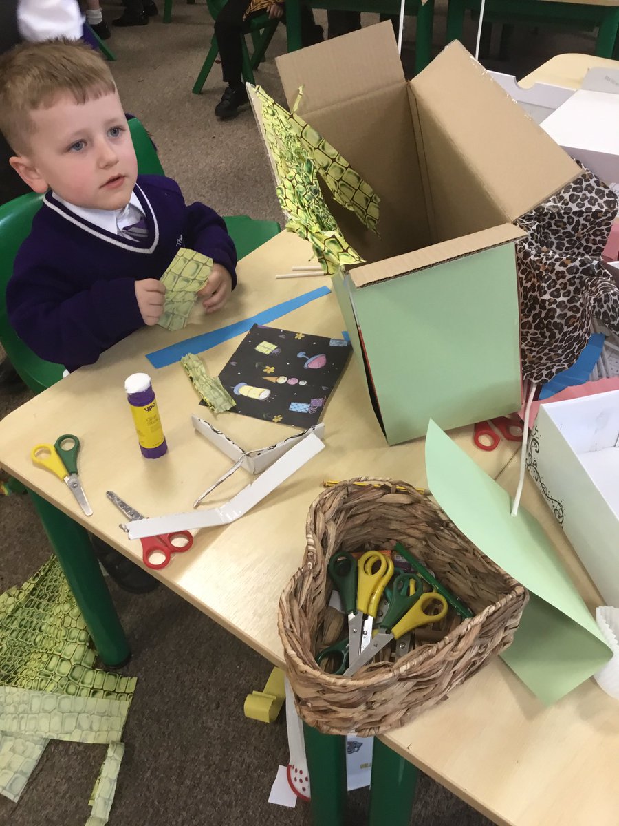 TheTrinityL5's tweet photo. Y1 DT: The children have been building up their knowledge of designing and creating homes for their chosen character! I think we have some budding architects in Y1! Wouldn’t you agree?#trinitydt 📦📎🖼🏘✂️ https://t.co/cJ5msr9zWG