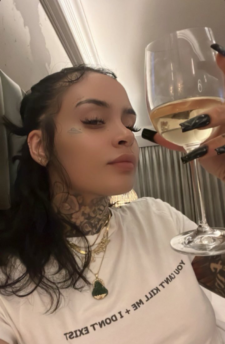 PUTYOUON2LANI's tweet photo. It’s album release month babyy🥂 #Kehlani #BlueWaterRoad https://t.co/qvdnqVbap3