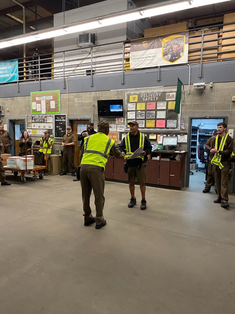 Fredericksburg delivery recognizes Mitch Jones for 40 years of service!!