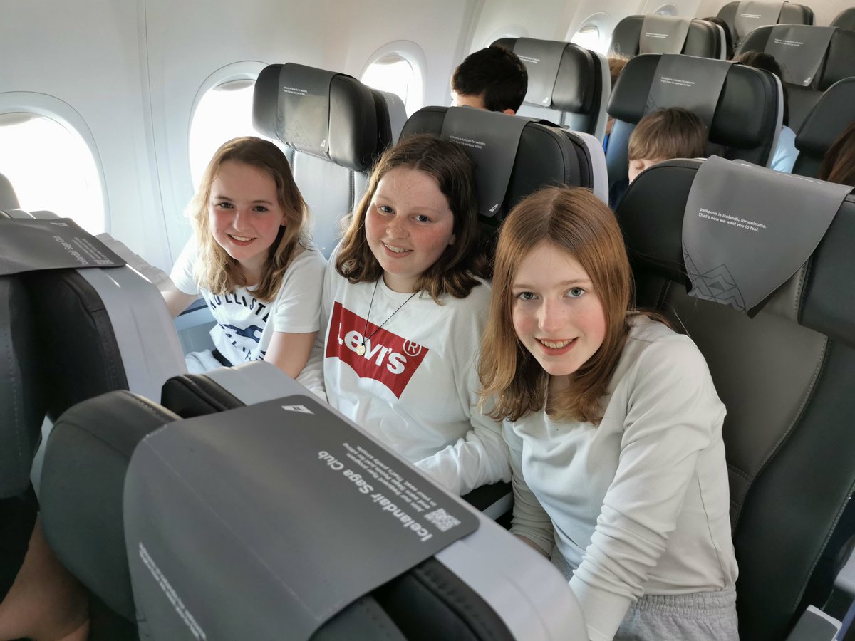 SJCS_Cambridge's tweet photo. Iceland trip is on the plane and scheduled to land on time. #backtoblighty https://t.co/uDiEe5i3wz
