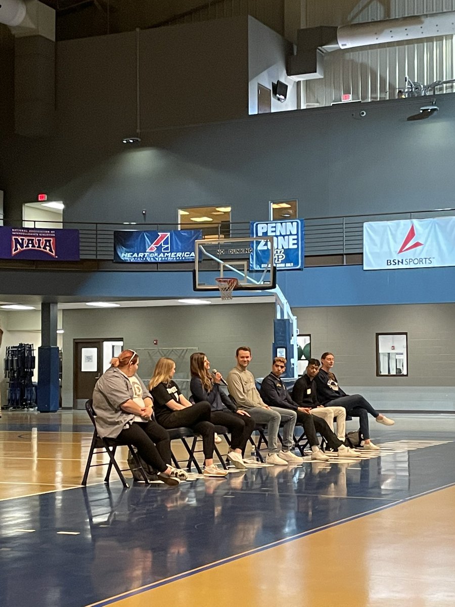 WPUWomensGolf's tweet photo. Our very own @enabaker_ and @katlynkilleen spoke with #FutureStatesmen today at the Campus Visit Day about their experiences at WPU! We love seeing our girls getting involved in the campus community! https://t.co/loNOdsiF5G
