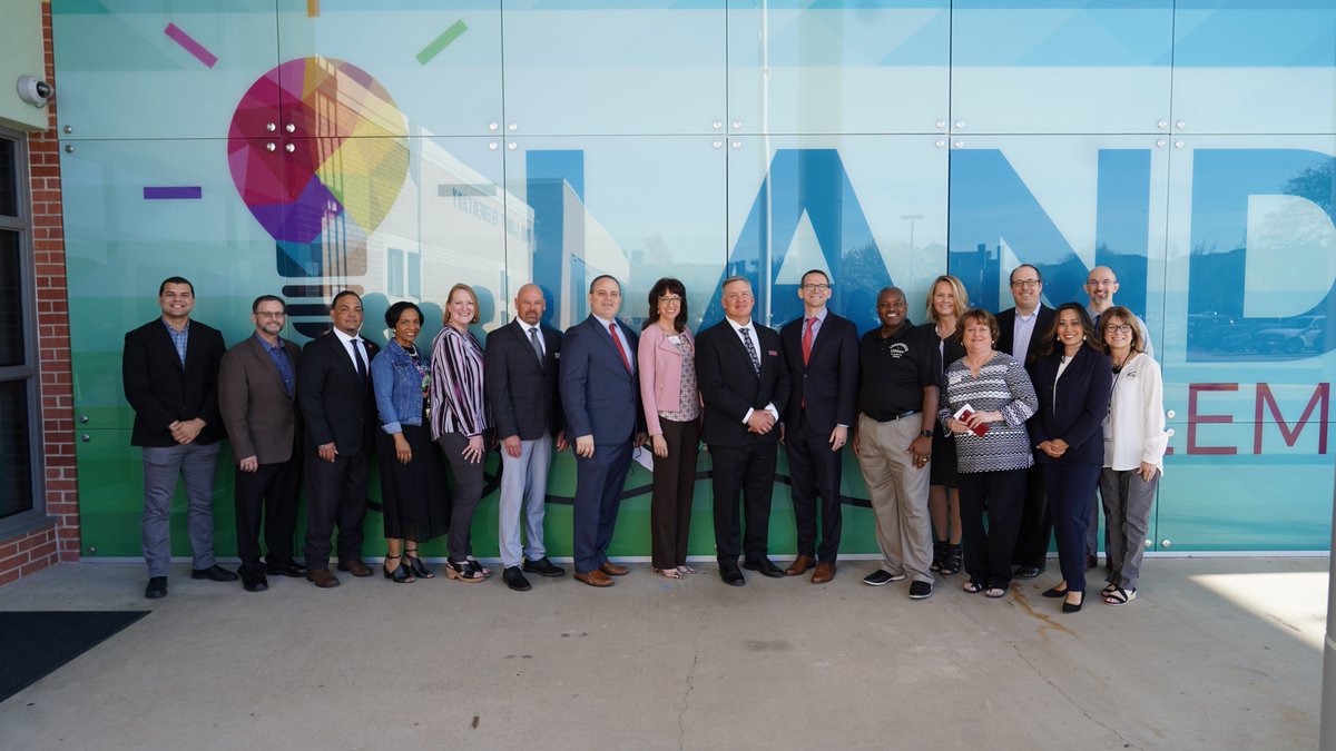 Carrollton-Farmers Branch ISD tweet media