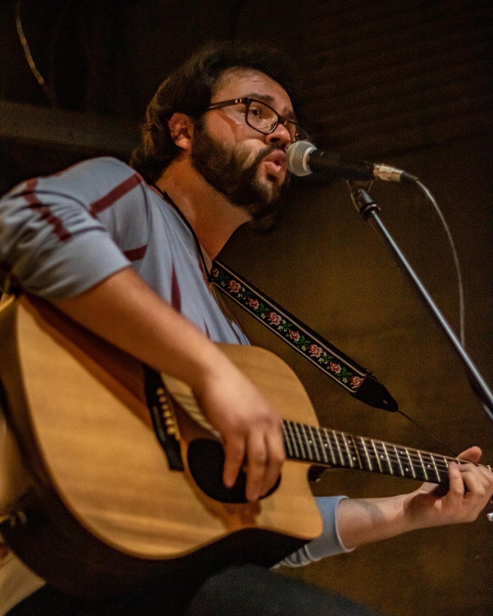 Below The Tracks ✨
📸: @jessshootspeople