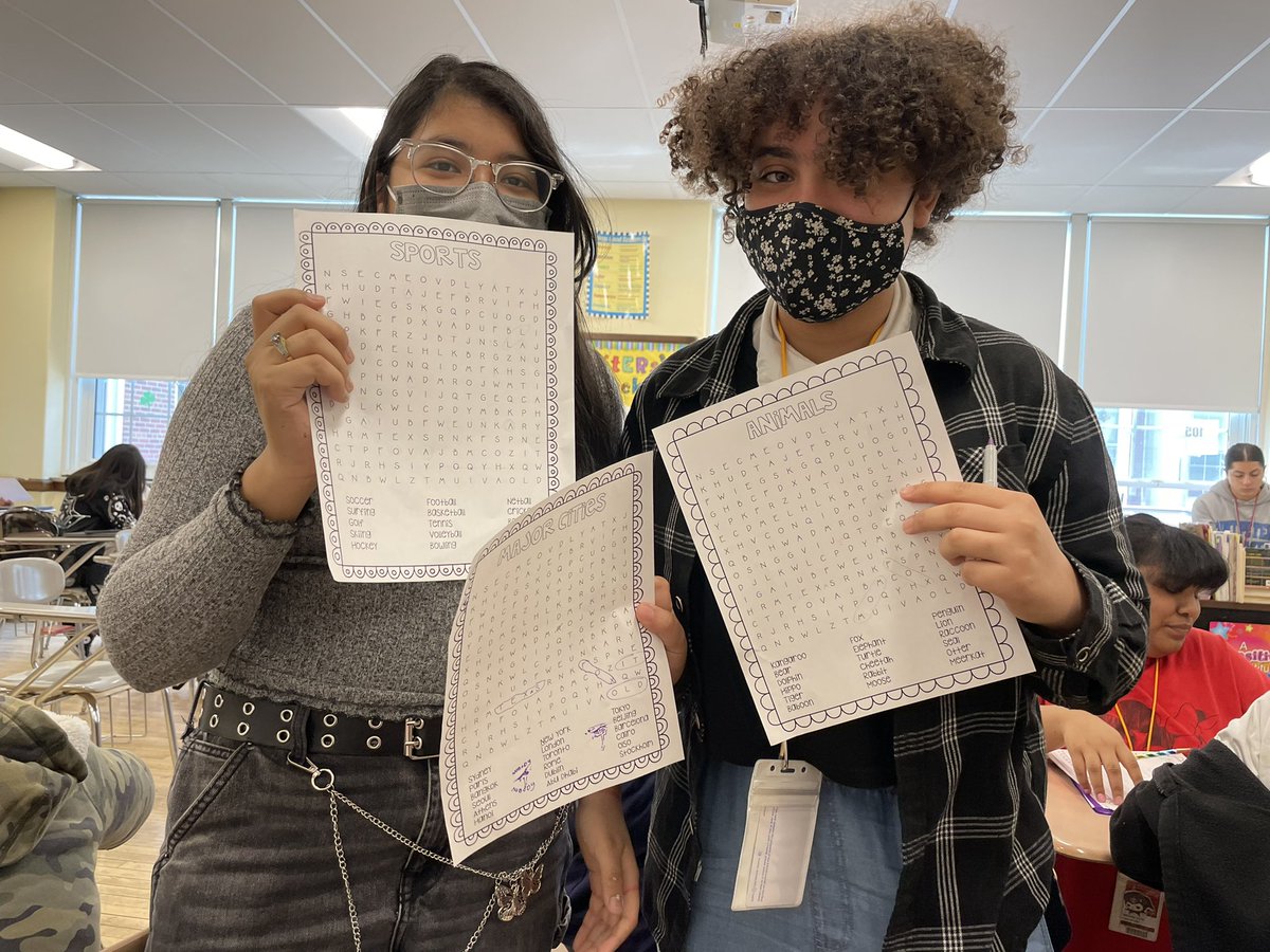 PerryWhs's tweet image. #AprilFoolsDay @WeehawkenTSD in full effect in @MTMattiace ELA 7 class as students are duped into searching for non-existent words…masterful #WeeFun 🤡🤡🤡 @RobFerullo4 @StefanieCirill1 @FAmato53 @DeStefanoEDU @bcalligy @AutumnPetronzio @MsMonty207 @C_Lista_WHS @EDUwithAriel