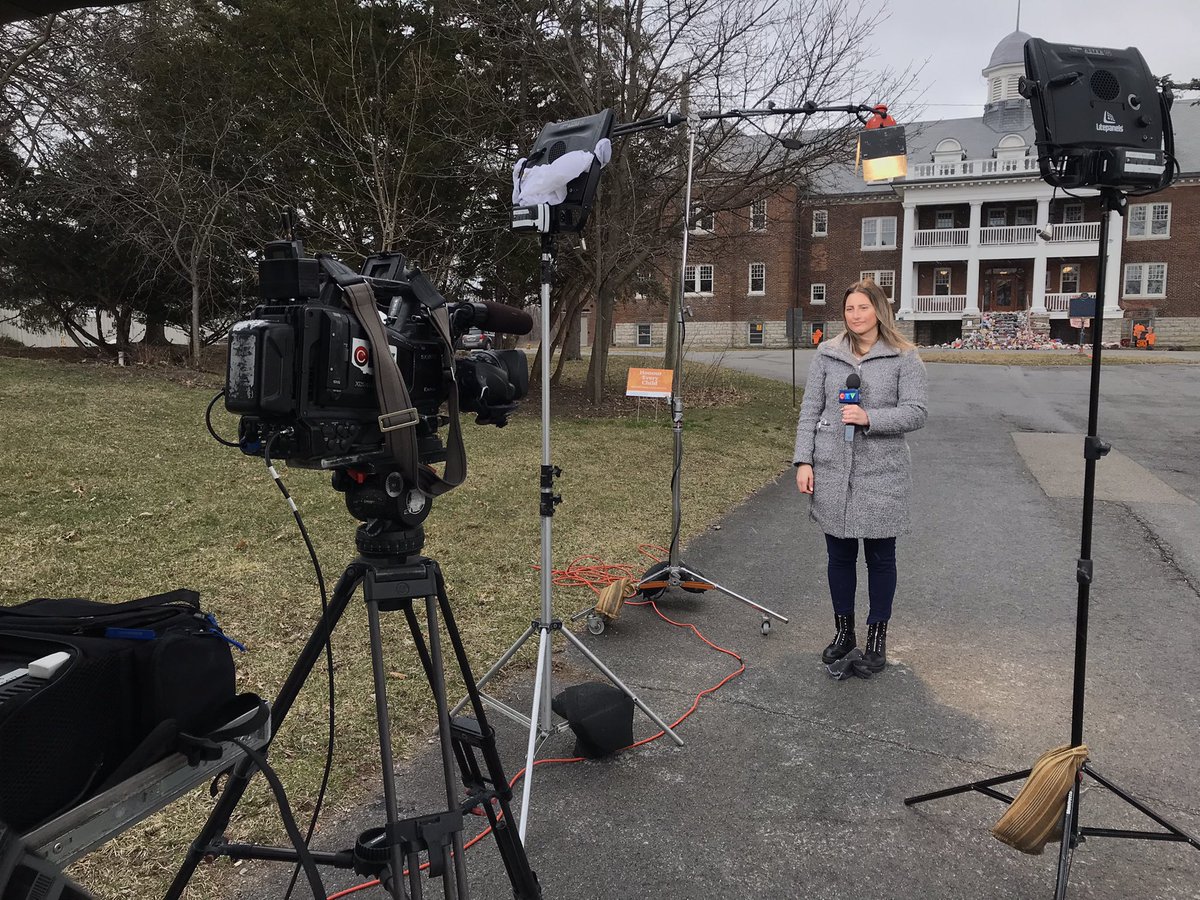 Making #liveTV w/<a href="/CTVStephanieV/">Stephanie Villella</a> from the former Mohawk Residential School in Brantford, considered to be Canada’s longest running residential school. Between 1828-1971 Indigenous kids were forcibly taken from their homes &amp; put here, stripping them of their language &amp; culture.