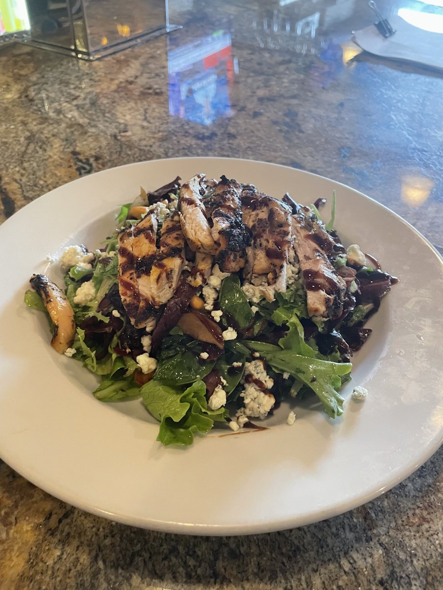 ivyofwheaton's tweet photo. Where healthy and delicious merge in one dish!! https://t.co/dF2SzNsrvt