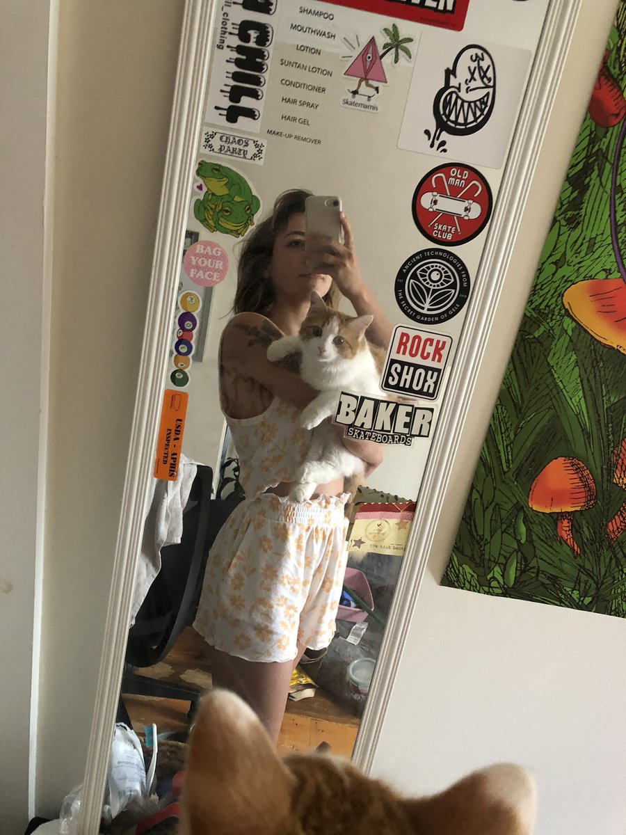 izzyyjohnson's tweet photo. who goes there👺 https://t.co/j25UkHpERl