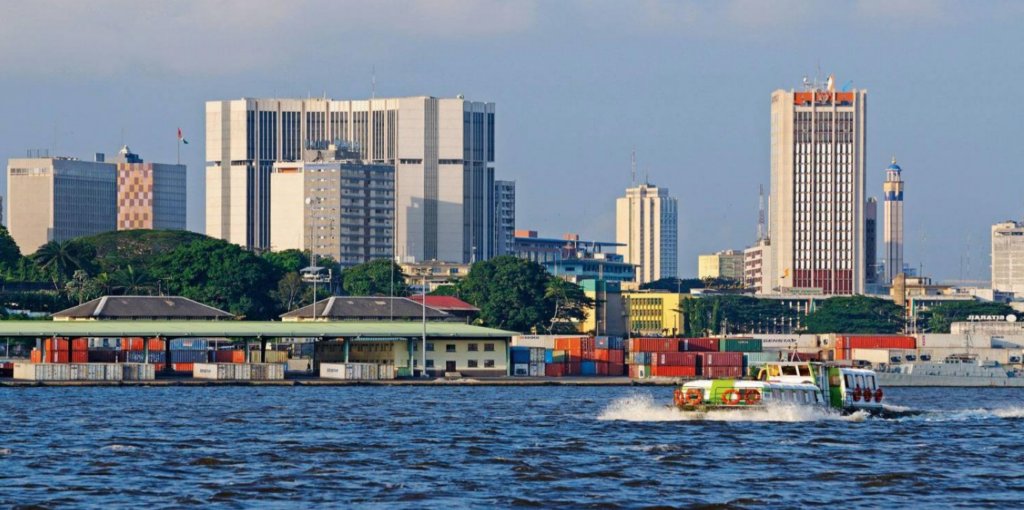 APPLY NOW: The EGAP West Africa Regional Hub at <a href="/cerapabidjan/">Centre de Recherche et d'Action pour la Paix</a> in Cote d'Ivoire is hosting a #LearningDays workshop from 18-22 July. The workshop will focus on causal inference in impact evaluation for Africa-based researchers &amp; evaluators. Apply by 1 May: bit.ly/3tVuWGU