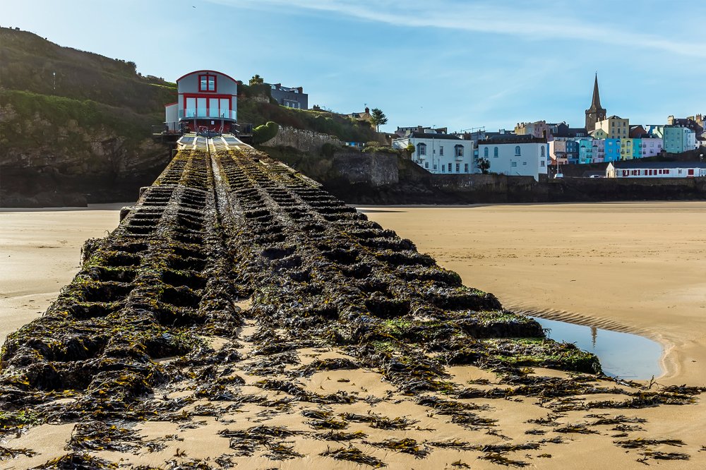 A brilliant perspective of our beautiful town! Tenby at its sunny best. 😁🏴󠁧󠁢󠁷󠁬󠁳󠁿
