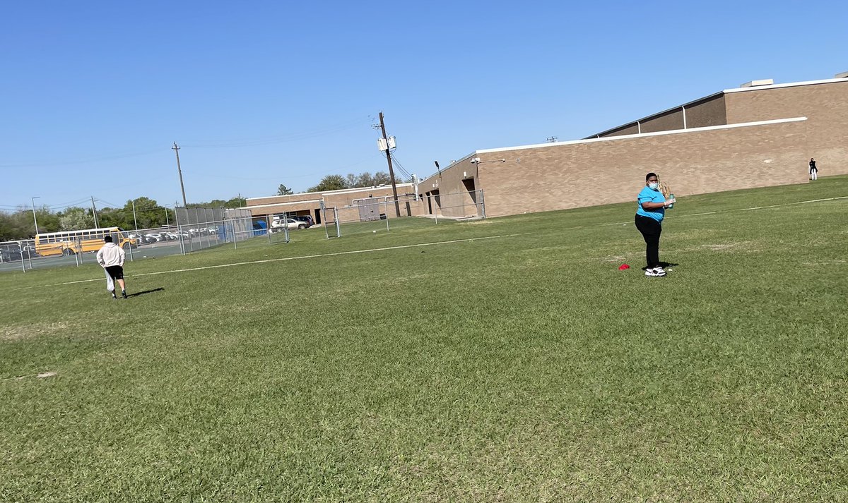 PΛƬRIᄃK BΛRRΣRΛ tweet media