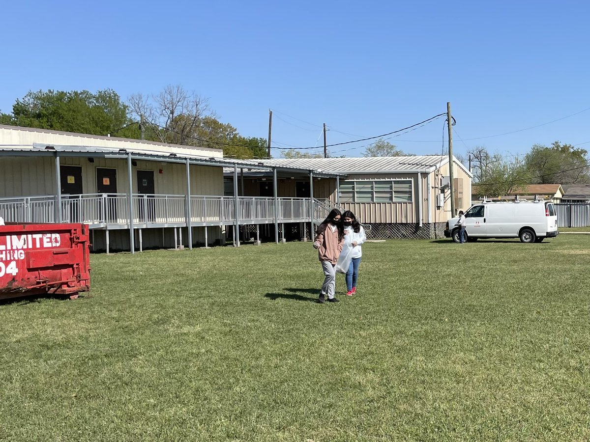 PΛƬRIᄃK BΛRRΣRΛ tweet media