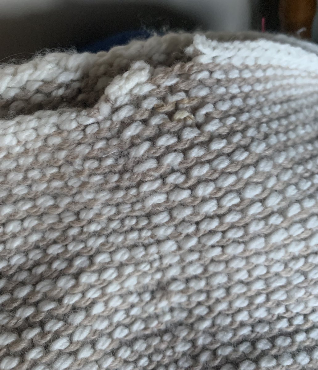 intostitch's tweet photo. #knittingtwitter have you any advice please? I pulled it out of the basket to find this. https://t.co/xiS1cnL4vA