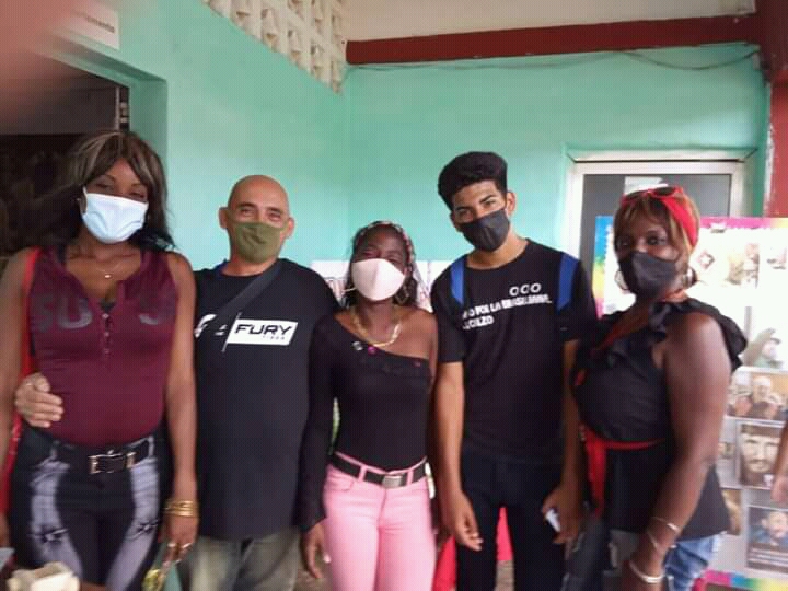 #CubaMined #EducaciónMayabeque #EducaciónSanJosé Profesores y estudiantes del IPOL Eduardo Solís Renté dicen presente en la exposición  realizada en saludo al aniversario de la creación de la UJC y la OPJM efectuada en  combinado deportivo de San José de las Lajas #VamosConTodo