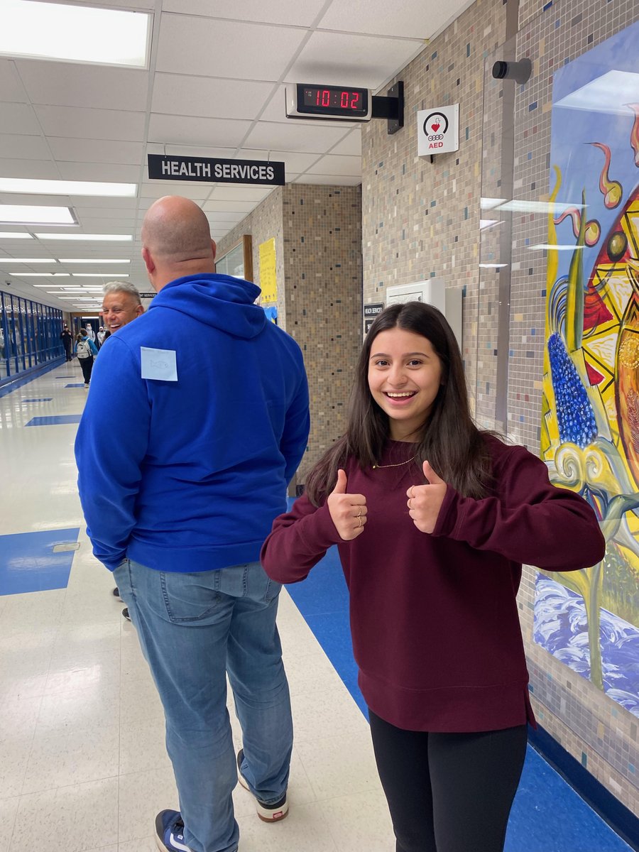 Elyse Hoffman tweet media