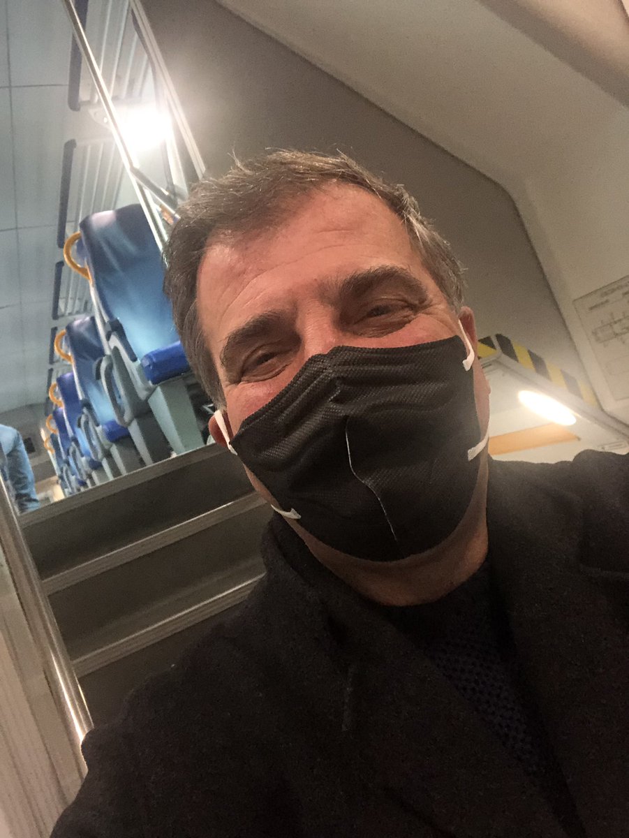 Andrea_Radic's tweet photo. Dopo il regionale da Conegliano a Venezia Mestre ecco #Frecciargento per Milano #sistemaferroviario #comdo #puntuale https://t.co/xpZL4PTUHL