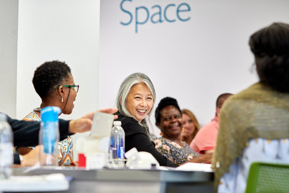 BIPC's tweet image. #OnNextWeek

ℹ️ Introduction to business information with @SeemaRampersad 
❤️ Soul Trader – Build your business by heart with @RasheedOgunlaru
🕸️ Networking for success with @RasheedOgunlaru  
📖 Intro to intellectual property with @jezohare

Book now: bit.ly/344j6wp