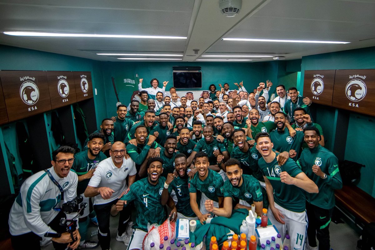 قرعة المنتخب السعودي #كأس_العالم 2022 🏆 ..

🇦🇷 الأرجنتين
🇲🇽 المكسيك
🇵🇱 بولندا 

بالتوفيق للأخضر 🇸🇦