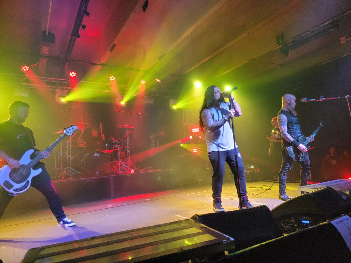 dan_chronicles's tweet photo. #BrothersInArmsTour with #DeathRide, #EvolutionEmpire, #HeadPE, #IllNino and #DrowningPool this past week at #SunshineStudiosLive. Please take a moment and check out my #Dans420Chronicles #ConcertPics and #ConcertReview
https://t.co/f0DX8gpHJU https://t.co/bGCYYrAbZO
