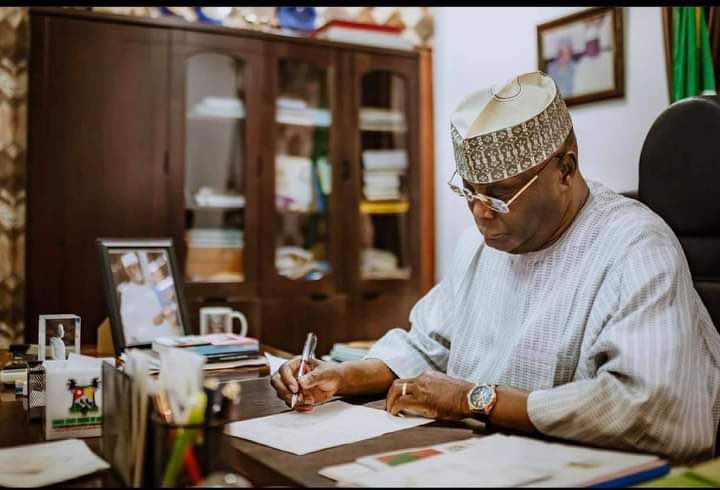 ezek_o's tweet photo. Governance is serious business and if you do not know business, you should have nothing to do with Governance.
Let's bring seriousness to our governance.
#GoForCompetence
#OnePeopleOneFuture
#NigeriaFirstAgenda
#Atikukawai 

Ramadan Mubarak. https://t.co/LtA4So3hnU