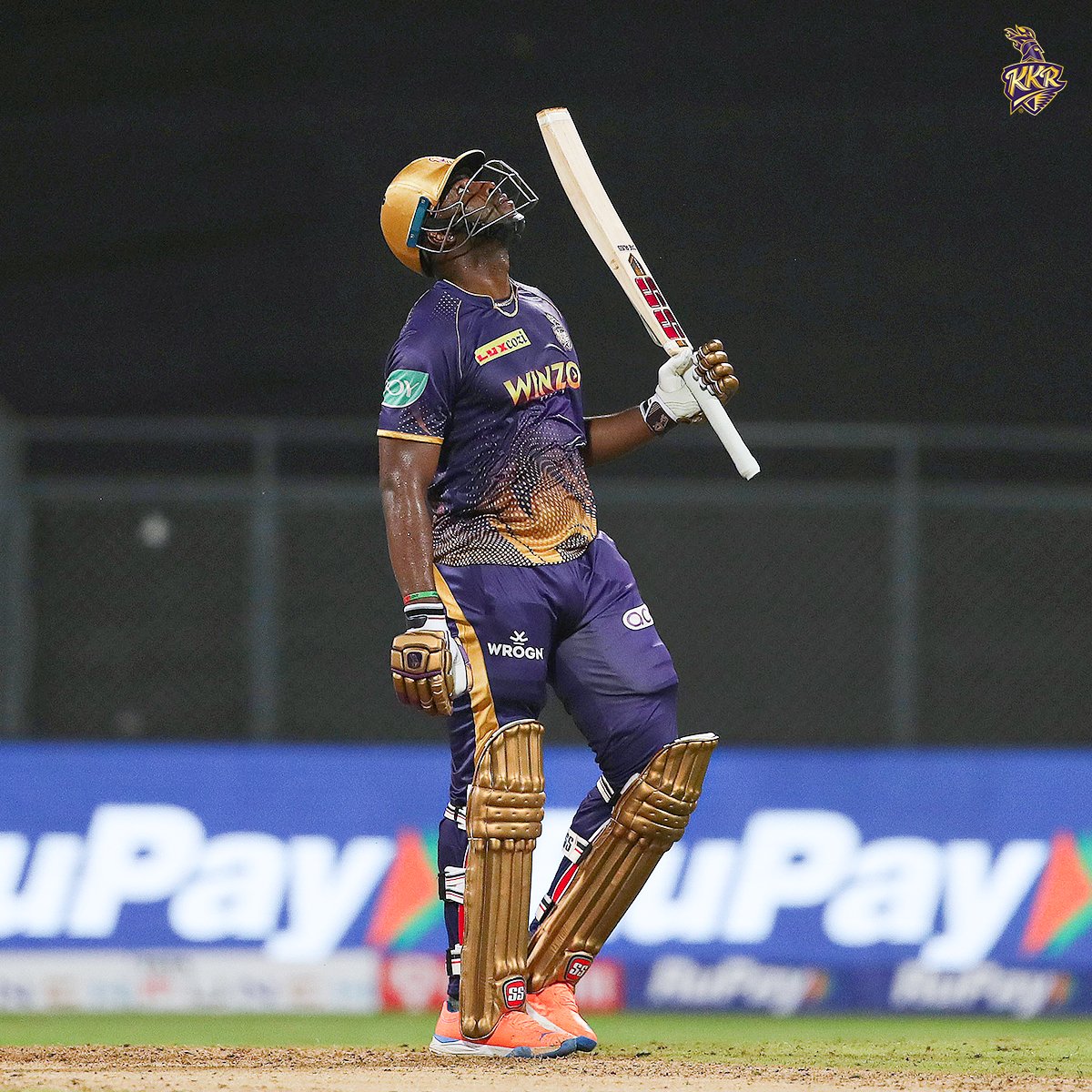 KKRiders's tweet photo. ANDRE RUSSELL. That's it. That's the tweet. 😍

#AndreRussell #KKRHaiTaiyaar #KKRvPBKS #IPL2022 https://t.co/nNOcYYhyrR