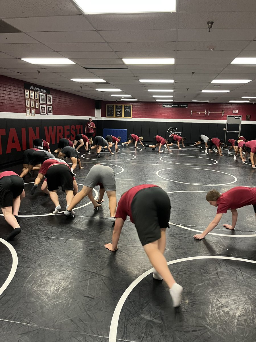 RedMtnFootball's tweet photo. Thank you @RedMtnJxn and @WrestlingRM for welcoming us into the wrestling room and putting us through one hell of a workout. Building leaders, toughness, and grit!! #compete #together #family https://t.co/axaIeqmoPA