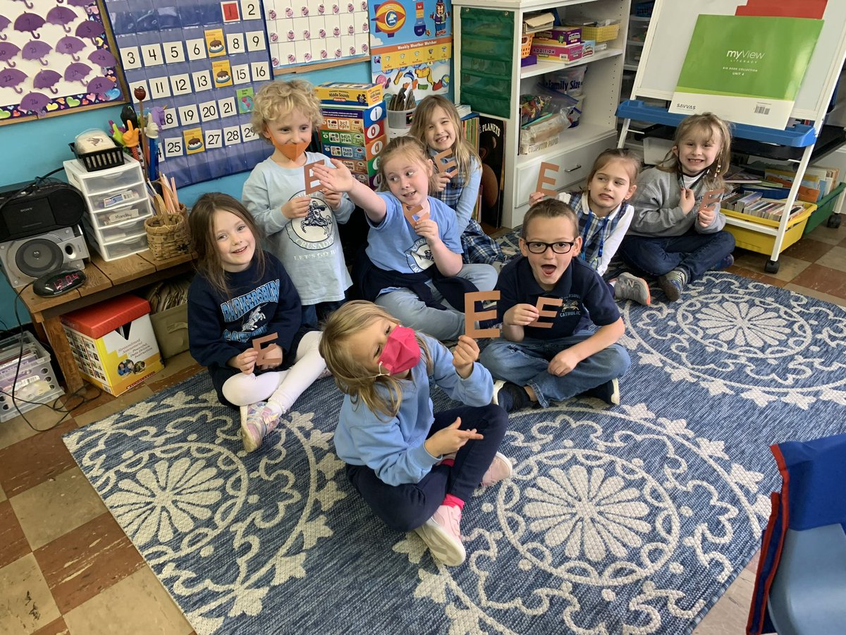 PCScrusaders's tweet image. Kindergarten got brownies today. April fool! (Brown E’s)