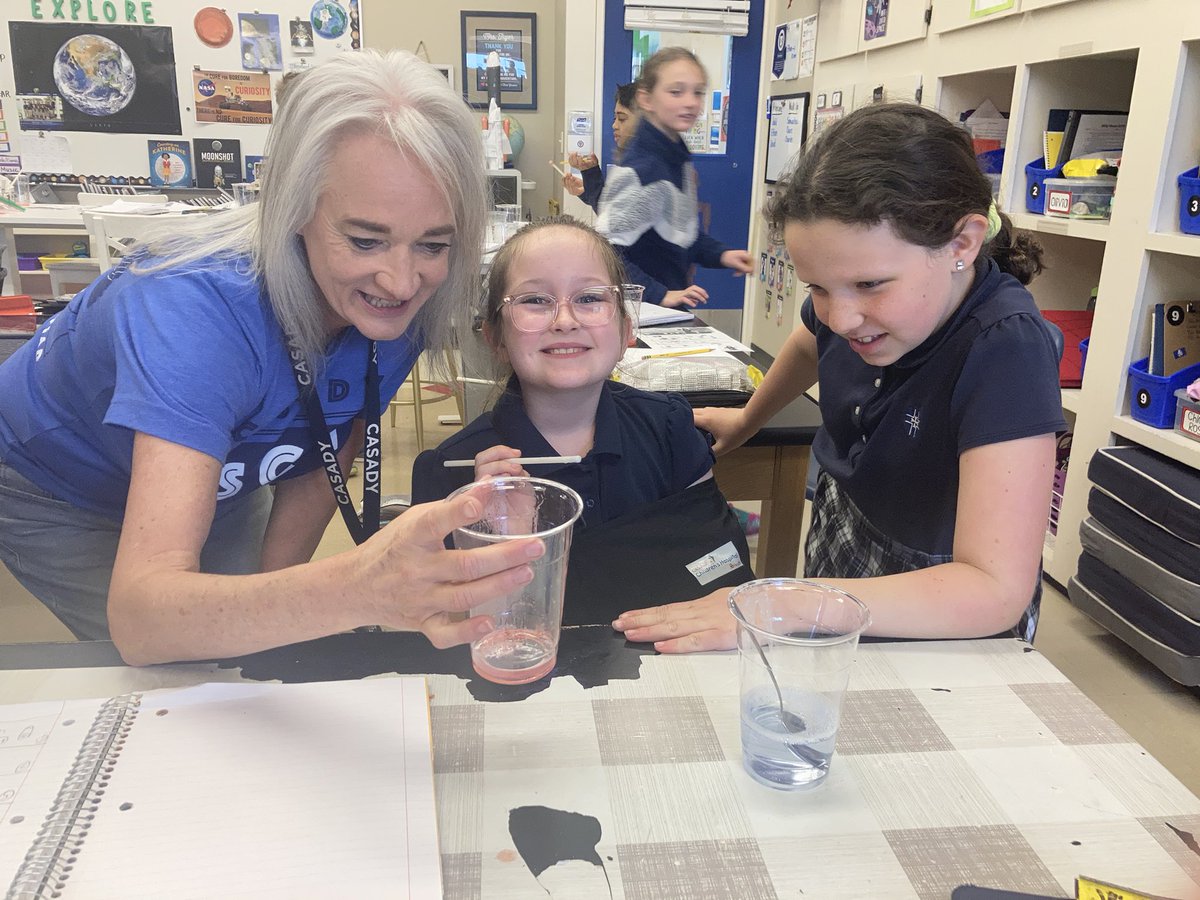 Shelly Fryer (she/her) ☕️ (@sfryer) on Twitter photo My <a href="/casadyschoolokc/">Casady School</a> third grade scientists extracted Strawberry DNA! Great activity <a href="/genome_gov/">National Human Genome Research Institute</a>! fqrct.com/t/3eba157 My <a href="/casadyschoolokc/">Casady School</a> third grade scientists extracted Strawberry DNA! Great activity <a href="/genome_gov/">National Human Genome Research Institute</a>! fqrct.com/t/3eba157