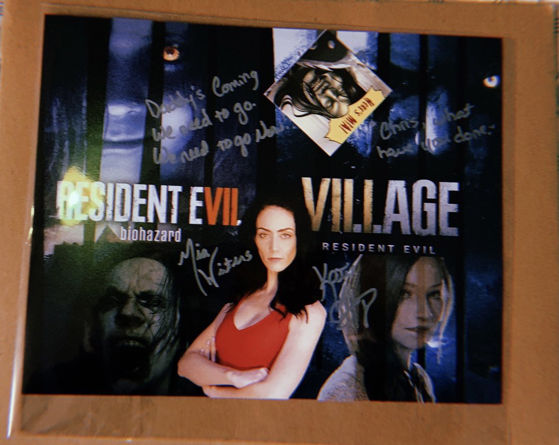 JulianJimerson's tweet photo. It came right on schedule! Thank you so much @Katieoacts it looks amazing 🤩 and you even put in a sticker for me! You’re the best ✌️ https://t.co/YzmifjibPR