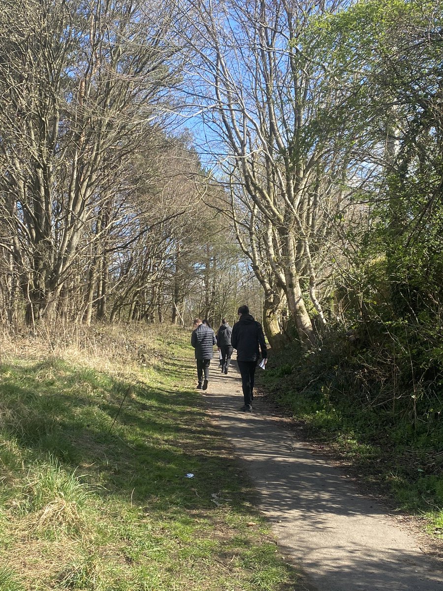 Greenwood_Acad's tweet photo. Great work from our school community with various groups working hard and contributing to improving our environment and local area. #community #eco #partcipation @IrvineBeach https://t.co/fgGS2BKaFv