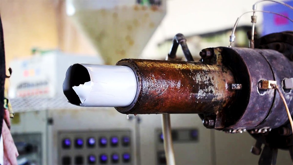 AAA_Plumber's tweet photo. Have you wondered how PVC piping is created? Take a look at how one of the most popular and versatile construction materials is made. #DidYouKnow #HoustonPlumbing #FactFriday
https://t.co/5jA89WInCY https://t.co/E0WWM8gagz