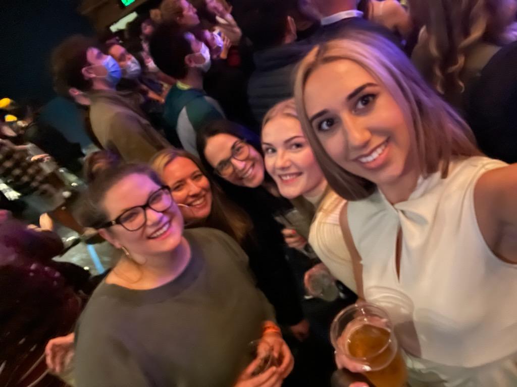 About last night...#TeamBreakaway took the "work hard, play hard" mentality to new levels at <a href="/thescript/">the script</a> concert! <a href="/DevanGillick/">DevanGillick</a> @StephannieDepa <a href="/BarbaraZachari3/">Barbara Zachariassen</a> <a href="/TraceySheehy/">Tracey Sheehy</a> &amp; Sammy!