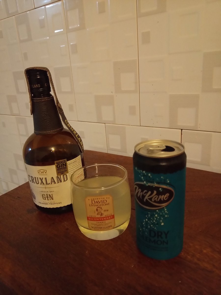 StFranceskko's tweet photo. Trying Out Something New..#LetsFriday If I Black Out, I Black Out! https://t.co/nuQzRCjsfq